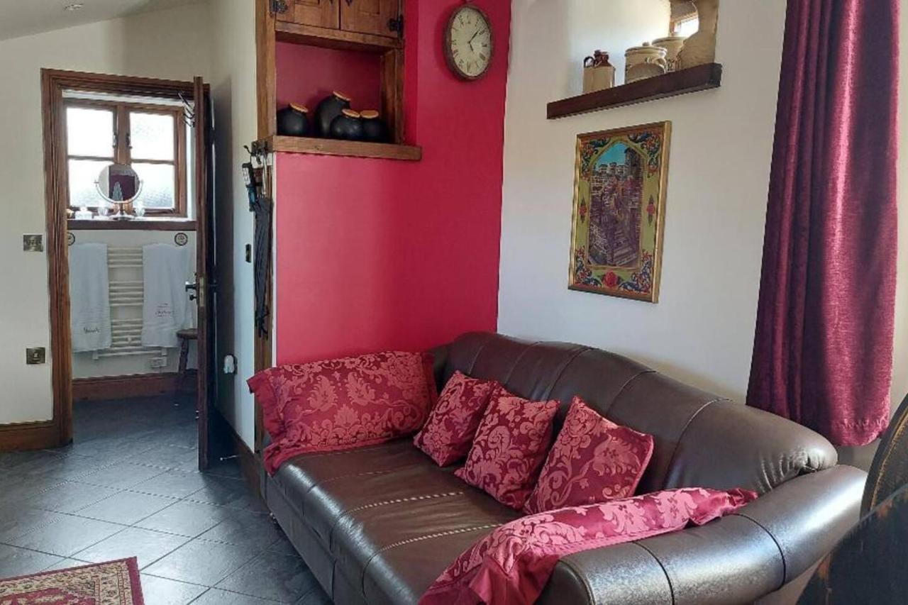Peak District Cottage Set In 5 Acres Near Buxton Buxton  Ngoại thất bức ảnh